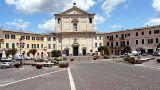 Piazza Europa: Das Zentrum von San Lorenzo Nuovo